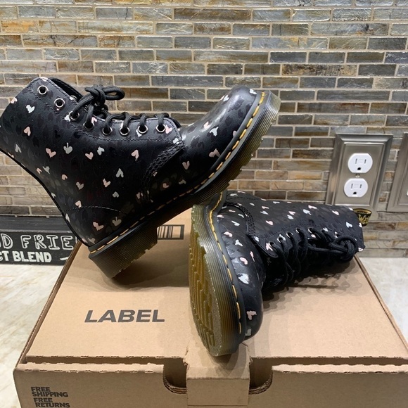 DR. MARTENS 1460 Pascal Hearts Lace-Up Boot - Picture 2 of 11